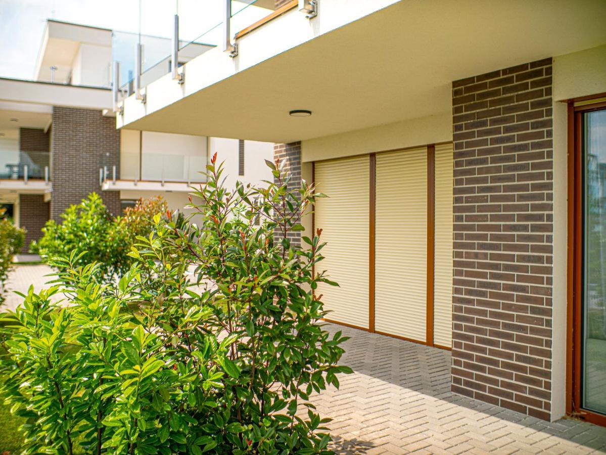 Panorama Superior Apartments - Pool, Garden, Parking Balatonalmádi Exteriör bild