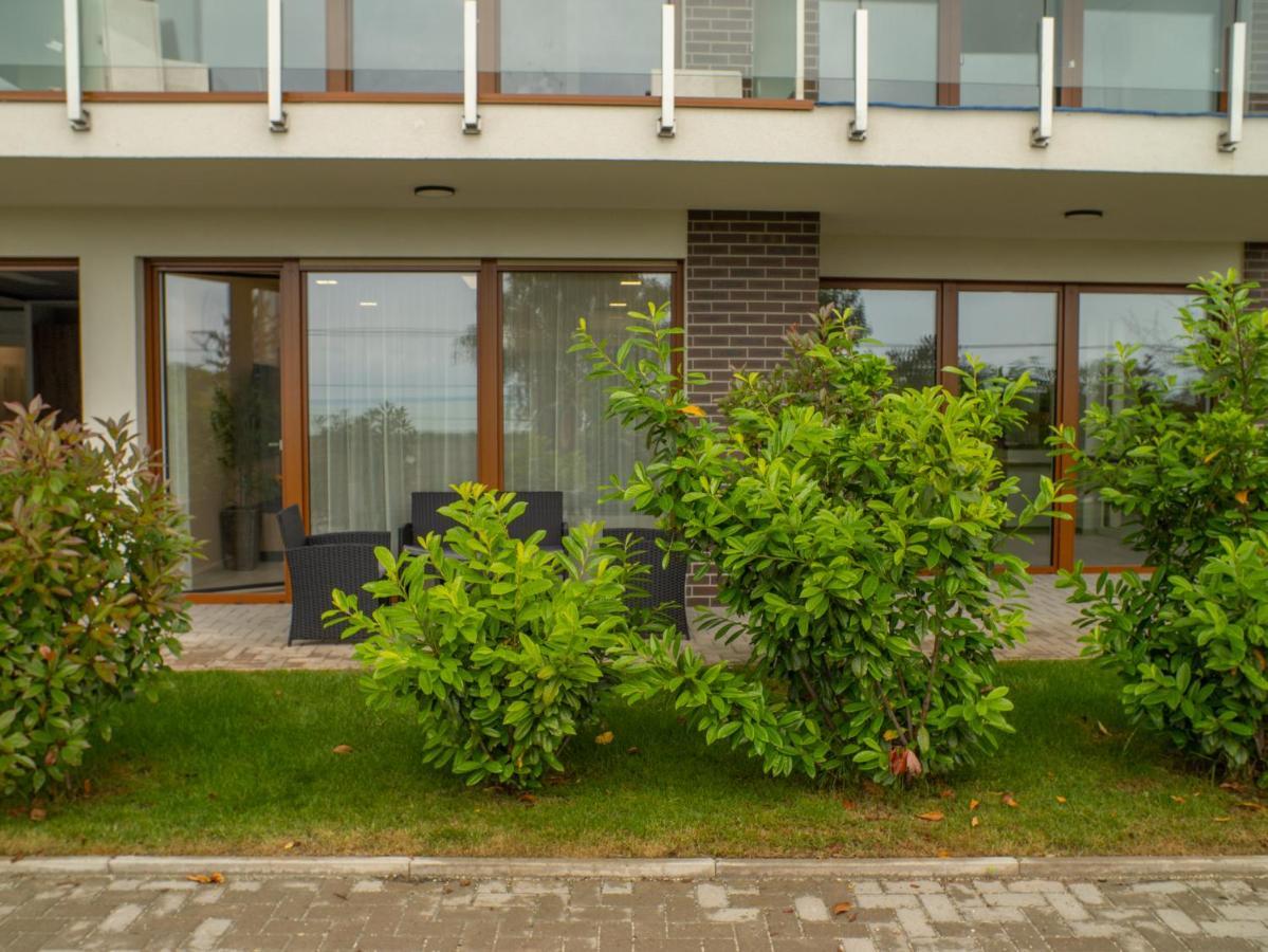 Panorama Superior Apartments - Pool, Garden, Parking Balatonalmádi Exteriör bild